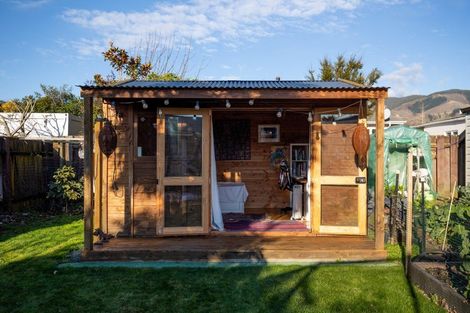 Photo of property in 31 Kaka Street, Stoke, Nelson, 7011