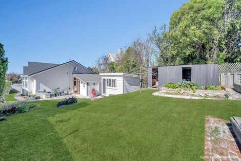 Photo of property in 16 Greta Street, South Hill, Oamaru, 9400