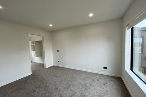 Photo of property in 98b Royal Road, Massey, Auckland, 0614