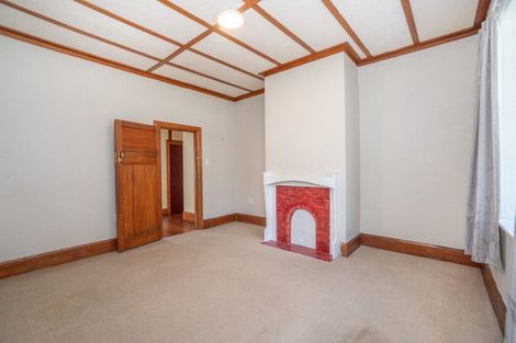 Photo of property in 19 South Street, West End, Palmerston North, 4410