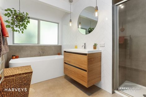 Photo of property in 73h Konini Road, Titirangi, Auckland, 0604