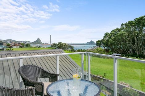 Photo of property in 1/10 Birdwood Avenue, Moturoa, New Plymouth, 4310