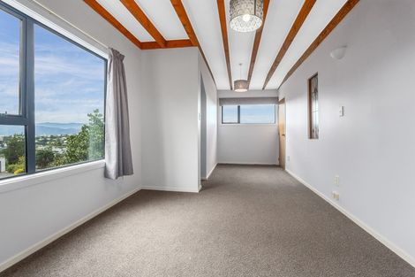 Photo of property in 15 Cobar Close, Maupuia, Wellington, 6022