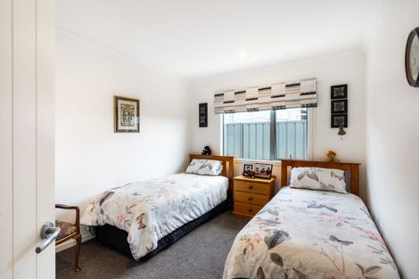 Photo of property in 24 Percy Berry Place, Havelock North, 4130