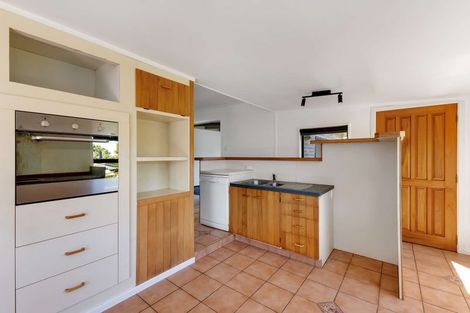 Photo of property in 20 Whakapaki Street, Urenui, 4375