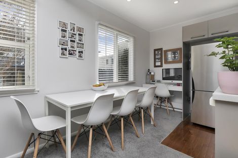 Photo of property in 622 East Coast Road, Pinehill, Auckland, 0630