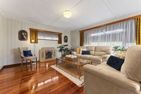 Photo of property in 77 Shamrock Street, Takaro, Palmerston North, 4412