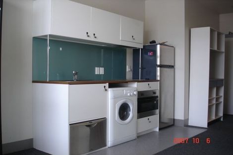 Photo of property in Urbane Apartments, 6/29 Webb Street, Mount Cook, Wellington, 6011