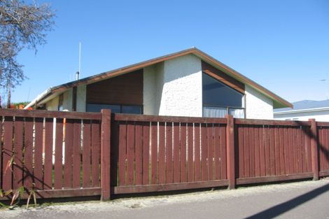 Photo of property in 700a Pioneer Highway, Takaro, Palmerston North, 4412