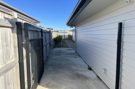 Photo of property in 17 Story Street, Foxton Beach, Foxton, 4815