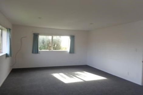 Photo of property in 1/341 Royal Road, Massey, Auckland, 0614