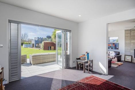 Photo of property in 24 Okarito Avenue, Levin, 5510