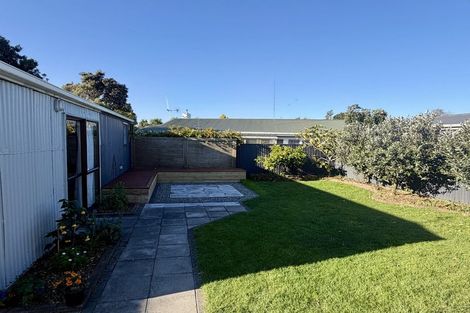 Photo of property in 8 Karaka Street, Hokowhitu, Palmerston North, 4410