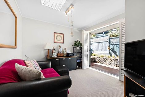 Photo of property in 2/2 Routley Drive, Glen Eden, Auckland, 0602