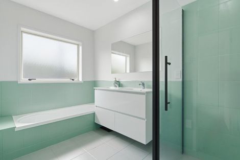 Photo of property in 2 Aranui Drive, Papamoa Beach, Papamoa, 3118