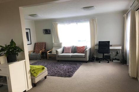 Photo of property in 2 Anaheim Place, Churton Park, Wellington, 6037