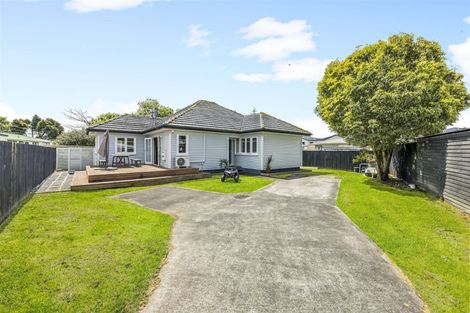 Photo of property in 16b Kerry Place, Papakura, 2110