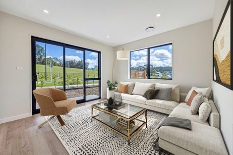 Photo of property in 13 Katote Avenue, Swanson, 0614