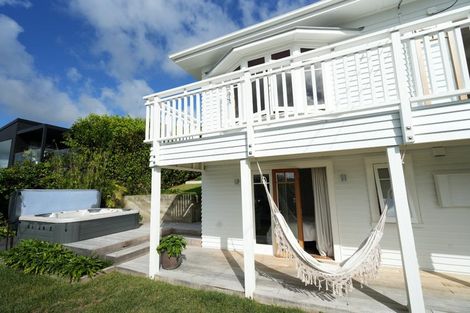 Photo of property in 6 Kent Street, Riverhead, 0820