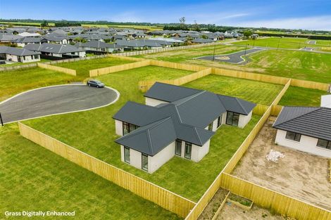 Photo of property in 8 Ivan Mauger Place, Rolleston, 7615