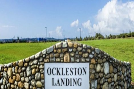 Photo of property in 14 Makete Crescent, Hobsonville, Auckland, 0618