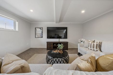 Photo of property in 2 Prospect Terrace, Pukekohe, 2120