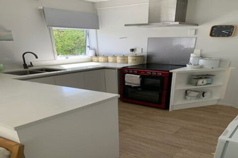 Photo of property in 59 Williamson Avenue, Belmont, Auckland, 0622