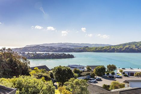 Photo of property in 27a The Anchorage, Whitby, Porirua, 5024