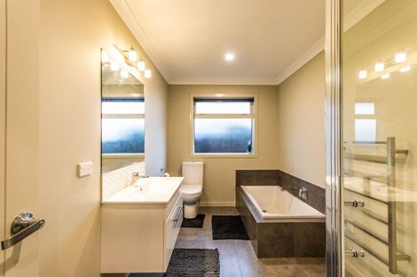 Photo of property in 157a James Line, Kelvin Grove, Palmerston North, 4414