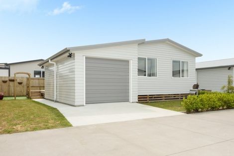 Photo of property in 307/11 Kamahi Crescent, Papamoa Beach, Papamoa, 3118