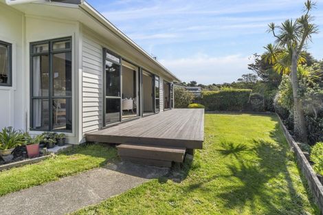 Photo of property in 13 Chorley Grove, Churton Park, Wellington, 6037
