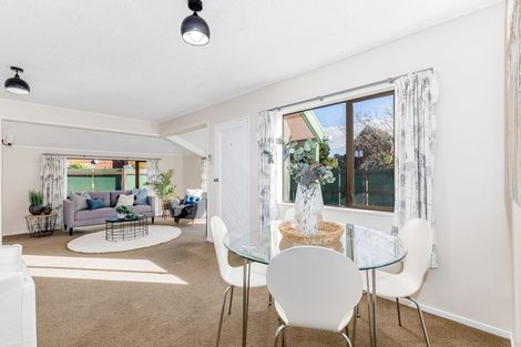 Photo of property in 1/17u Randwick Crescent, Moera, Lower Hutt, 5010
