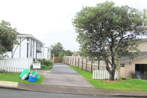 Photo of property in 18a Rosario Crescent, Red Beach, 0932