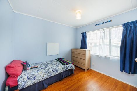 Photo of property in 41a Raglan Avenue, Cloverlea, Palmerston North, 4412