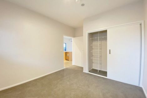 Photo of property in 9 Whakarato Way, Takanini, 2112