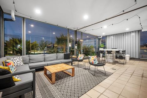 Photo of property in Sentinel Apartments, 1604/3 Northcroft Street, Takapuna, Auckland, 0622