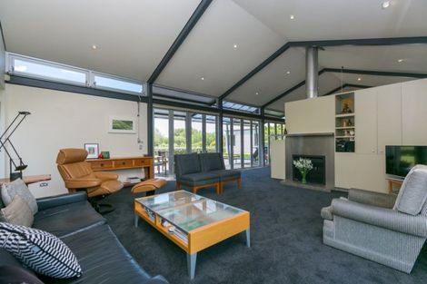 Photo of property in 129 Richmond Road, Brixton, New Plymouth, 4373