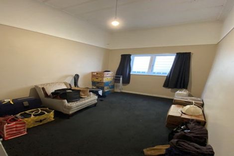 Photo of property in 2a Russell Terrace, Newtown, Wellington, 6021