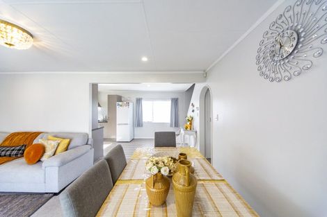 Photo of property in 32b Somerset Crescent, Highbury, Palmerston North, 4412