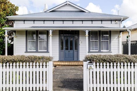 Photo of property in 30 Lombard Street, Palmerston North, 4410