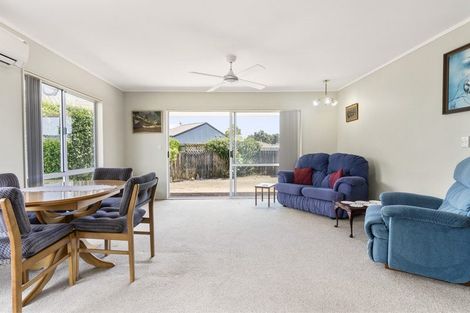 Photo of property in 1/1 Campbell Close, Whangamata, 3620