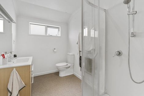 Photo of property in 114a Arawhata Road, Paraparaumu, 5032