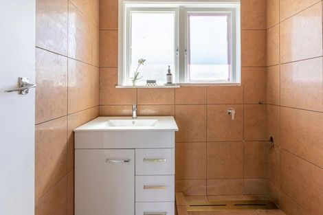 Photo of property in 27 Gilray Avenue, Maraenui, Napier, 4110