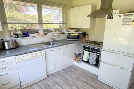 Photo of property in 12 Ensors Road, Opawa, Christchurch, 8023