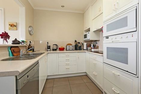 Photo of property in 1/32 Greenwood Road, Havelock North, 4130