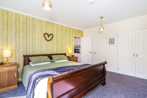 Photo of property in 3 Sylvia Place, Acacia Bay, Taupo, 3330