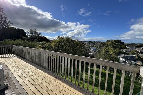 Photo of property in 26 Weldene Avenue, Glenfield, Auckland, 0629