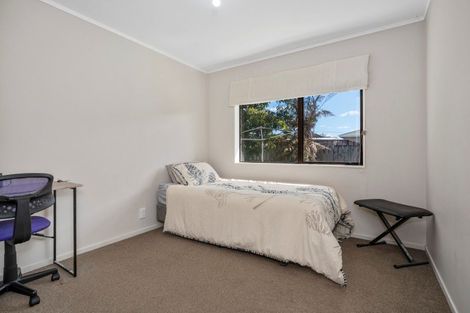 Photo of property in 2/57 Pemberton Crescent, Greerton, Tauranga, 3112