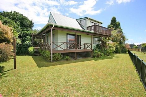 Photo of property in 25 Kauri Place, Tairua, 3508