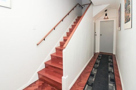 Photo of property in Rehutai Flats, 268u4 Oriental Parade, Oriental Bay, Wellington, 6011